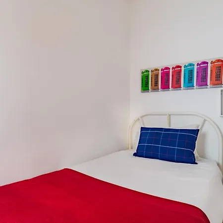 2br At Chiado Historical Heart Of Lisbon