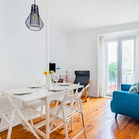 Apartment 2br At Chiado Historical Heart Of Lisbon